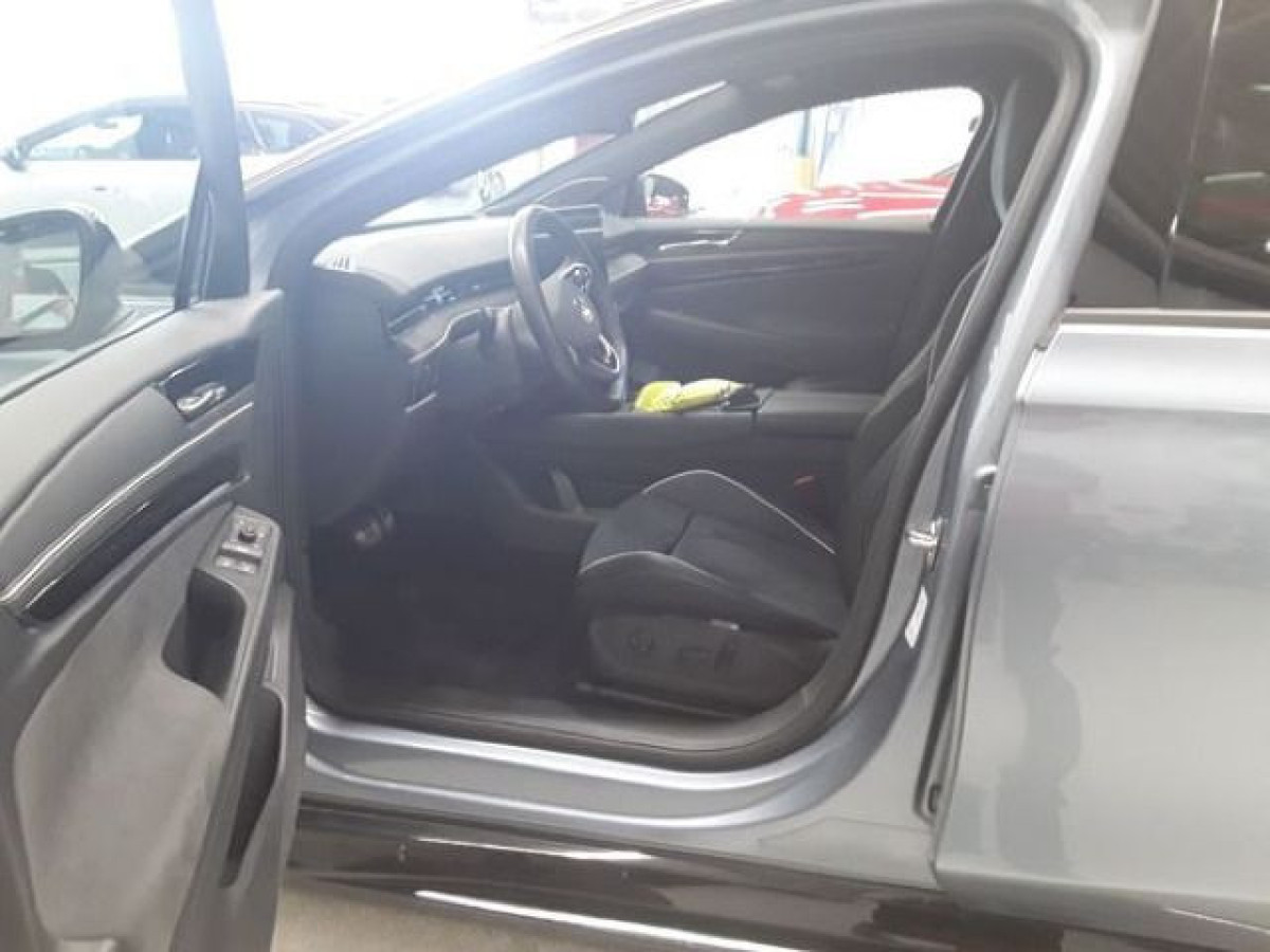 Thumb 2: Volkswagen ID.7 Tourer PRO AHK NAVI KAMERA IQ.LIGHT LM20