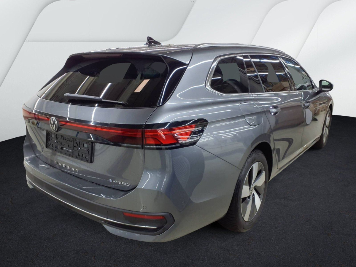 Thumb 1: Volkswagen Passat Variant 1.5 TSI eHybrid DSG BUSINESS AHK KAMERA NAVI PDC