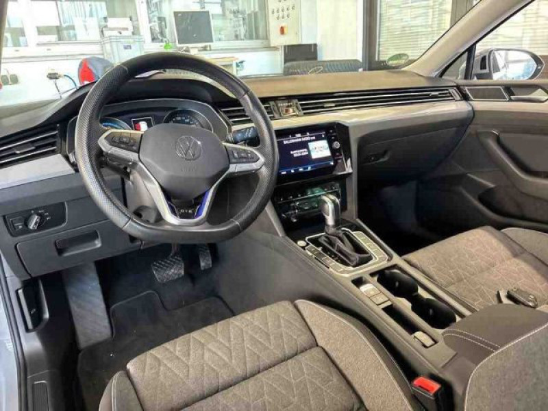 Bild 2: Volkswagen Passat Variant 1.4 TSI eHybrid DSG GTE STDHZG AHK NAVI KAMERA