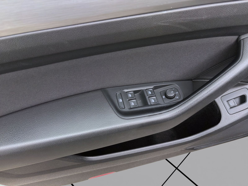 Bild 9: Volkswagen Passat Variant 2.0 TDI DSG NAVI KAMERA PDC SITZHZG