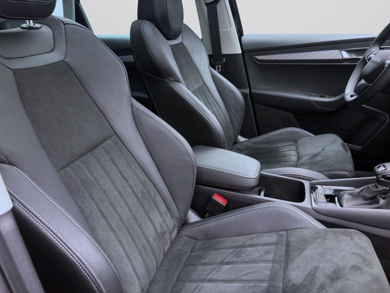 Bild 15: Škoda Karoq 1.5 TSI DSG TOUR PANO AHK NAVI MATRIX