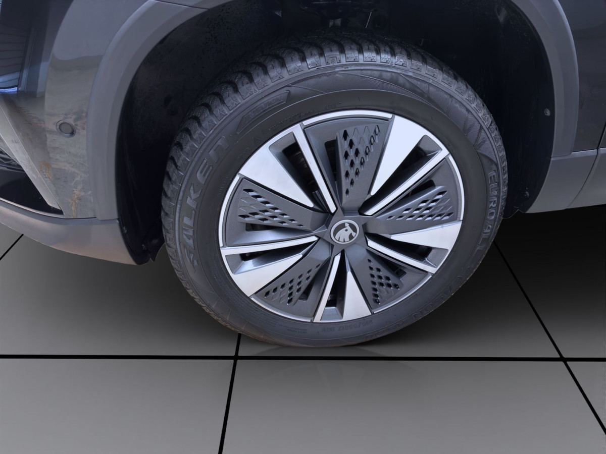 Thumb 7: Škoda Karoq 1.5 TSI DSG TOUR PANO AHK NAVI MATRIX