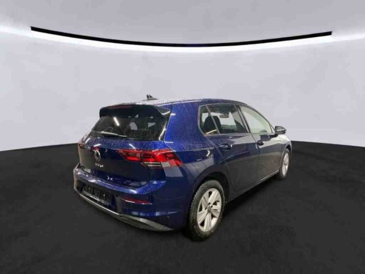 Thumb 1: Volkswagen Golf 2.0 TDI DSG LIFE NAVI KAMERA SITZHZG PDC