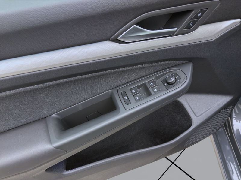 Bild 9: Volkswagen Golf Variant 1.5 eTSI DSG LIFE NAVI PDC LED+ SITZHZG