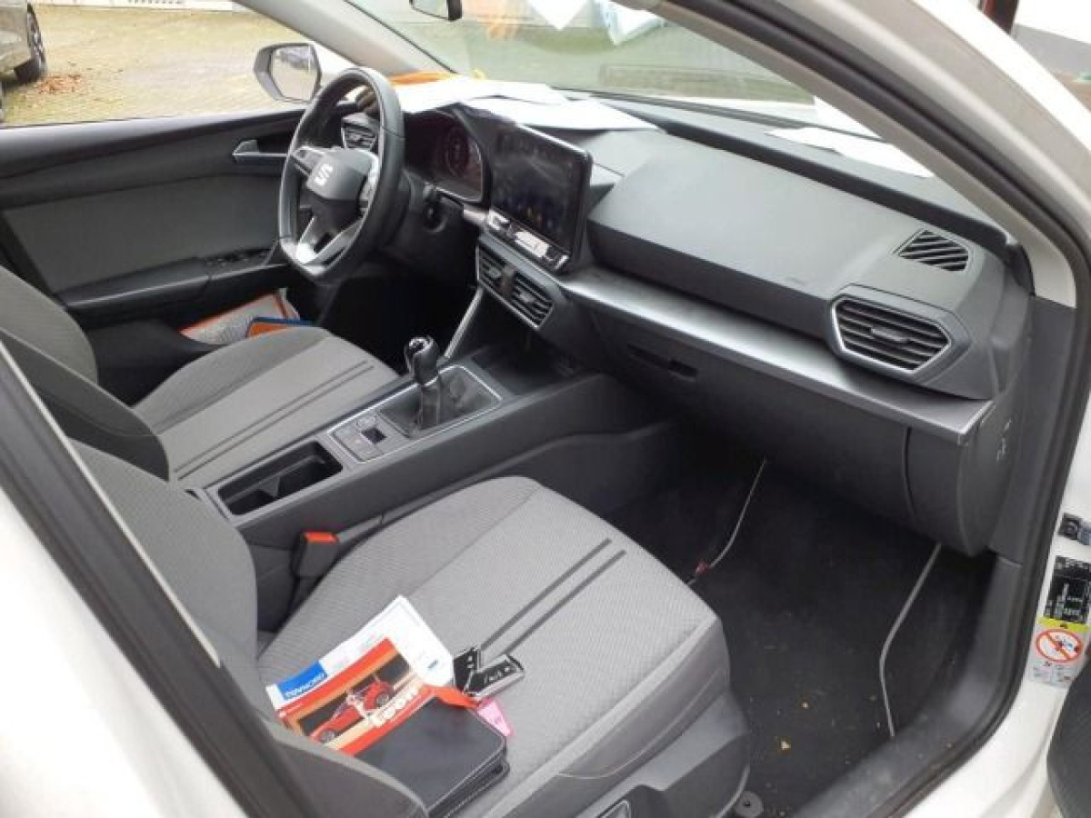 Thumb 2: Seat Leon Sportstourer 2.0 TDI STYLE NAVI PDC SITZHZG LED