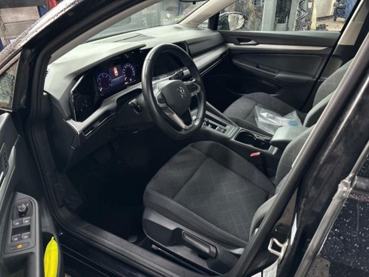 Thumb 3: Volkswagen Golf Variant 2.0 TDI DSG LIFE NAVI KLIMA PDC LED