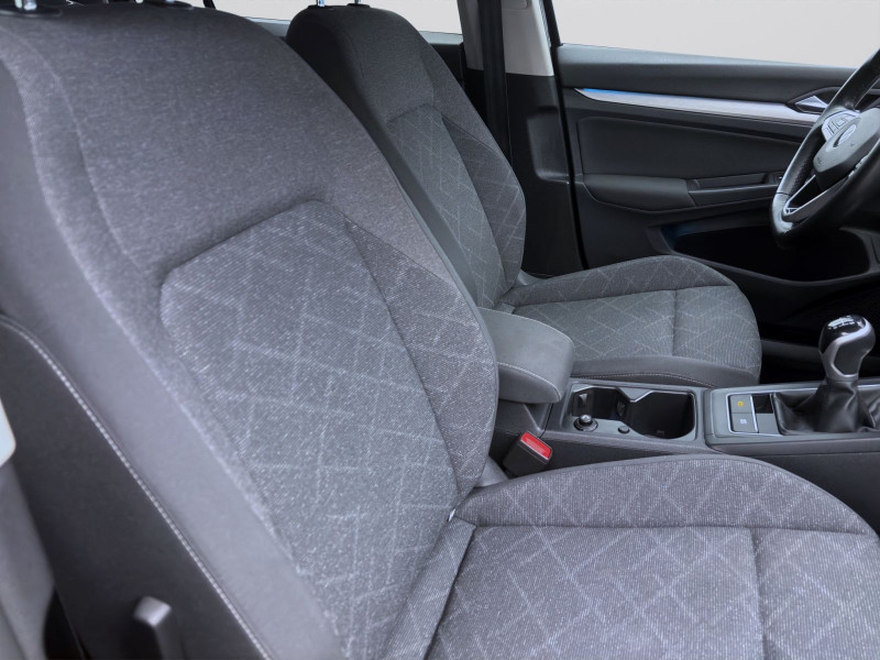Bild 15: Volkswagen Golf Variant 2.0 TDI LIFE NAVI PDC SITZHZG LED
