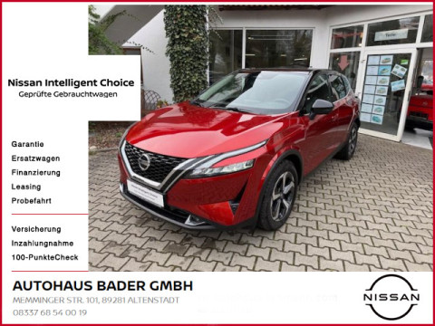 Automodell: Qashqai in der Farbe rot