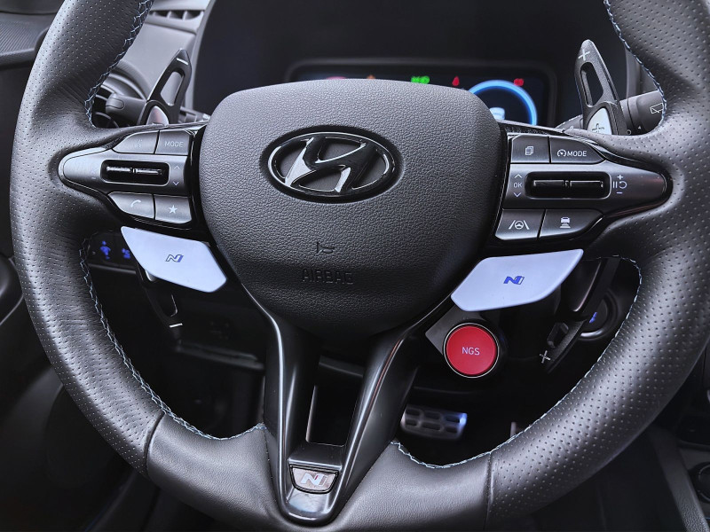 Bild 11: Hyundai Kona 2.0 T-GDI N PERFORMANCE NAVI KAMERA PDC LED