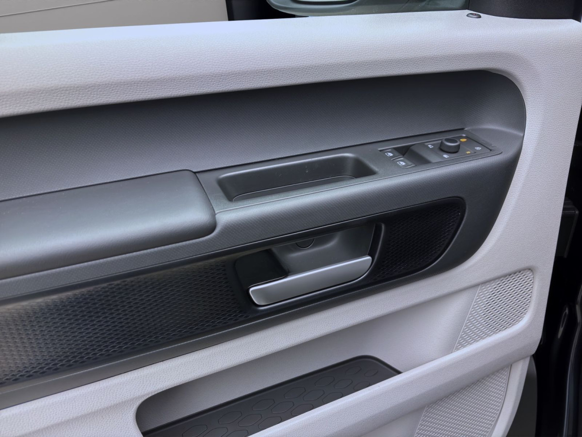 Thumb 9: Volkswagen ID Buzz Pro Lang 75 Jahre Sofort Verfügbar