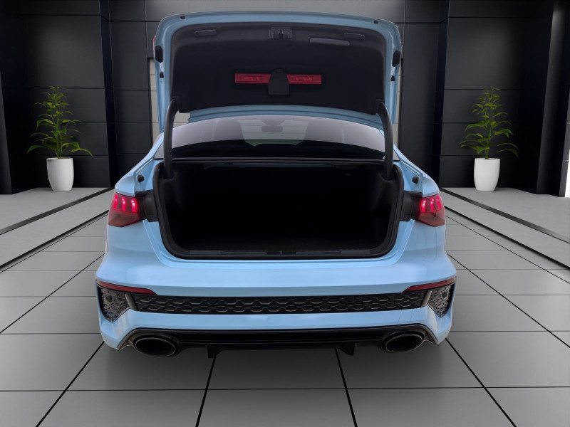 Bild 3: Audi RS 3 Limousine Q PANO MATRIX NAVI KAMERA HuD