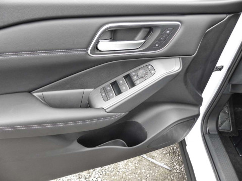 Ansicht 14 - Gebrauchtwagen Fahrzeug, Modell Qashqai der Marke Nissan von Verkäufer Moll Automobile GmbH & Co KG