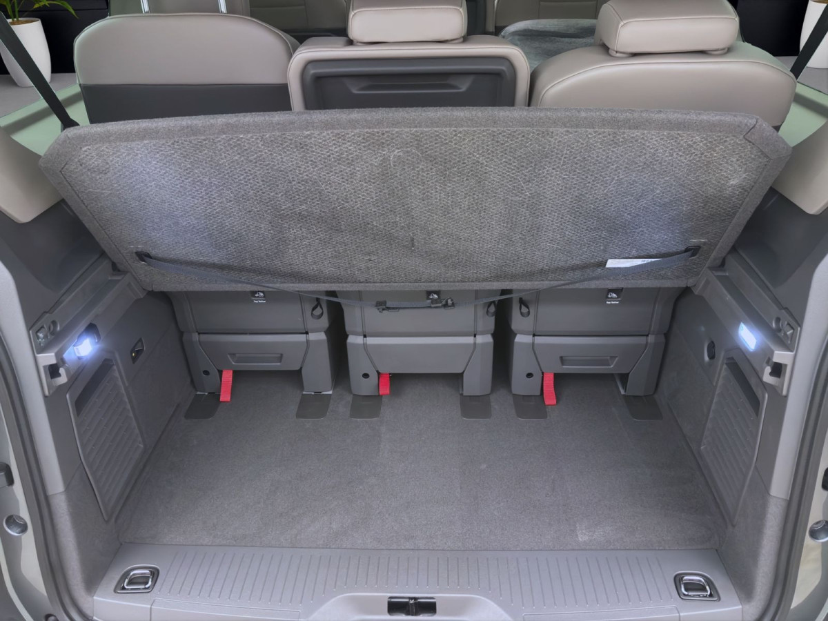 Thumb 3: Volkswagen T7 Multivan Edition 8-Sitzer Lang 2,0 TDI Sofort Verfügbar