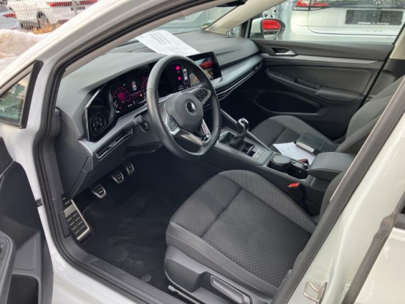 Bild 2: Volkswagen Golf 1.5 TSI ACTIVE STDHZG NAVI PDC KAMERA