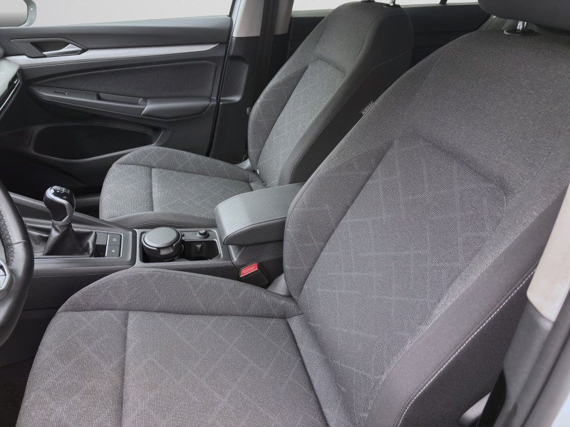 Bild 8: Volkswagen Golf 1.5 TSI LIFE NAVI KAMERA SITZHZG PDC