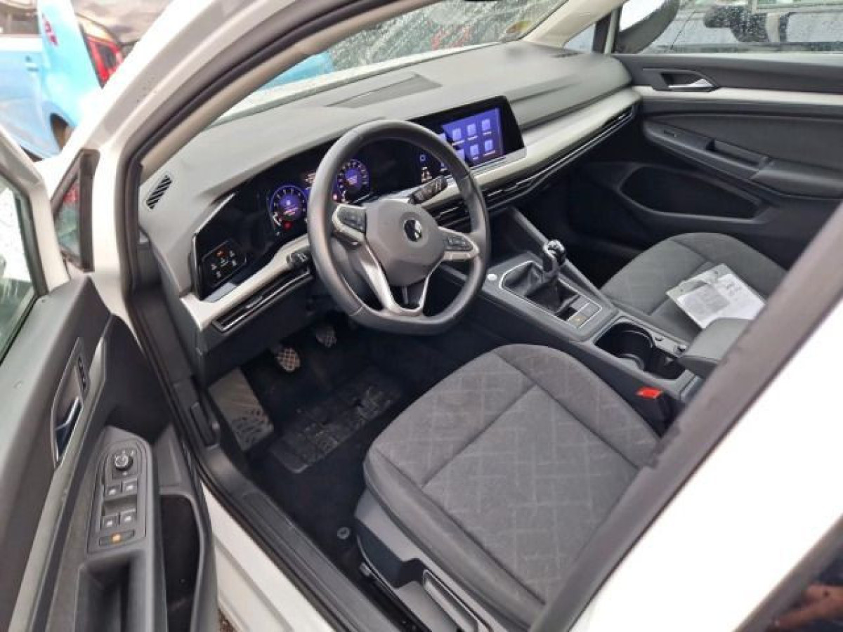 Thumb 2: Volkswagen Golf 1.5 TSI LIFE NAVI KAMERA SITZHZG PDC