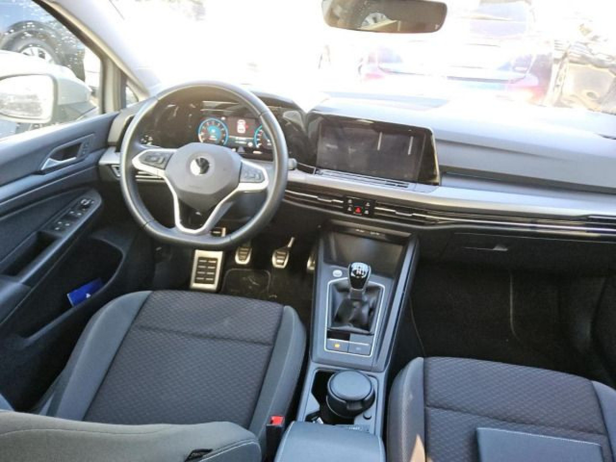 Thumb 2: Volkswagen Golf 1.5 TSI ACTIVE STDHZG NAVI PDC SITZHZG