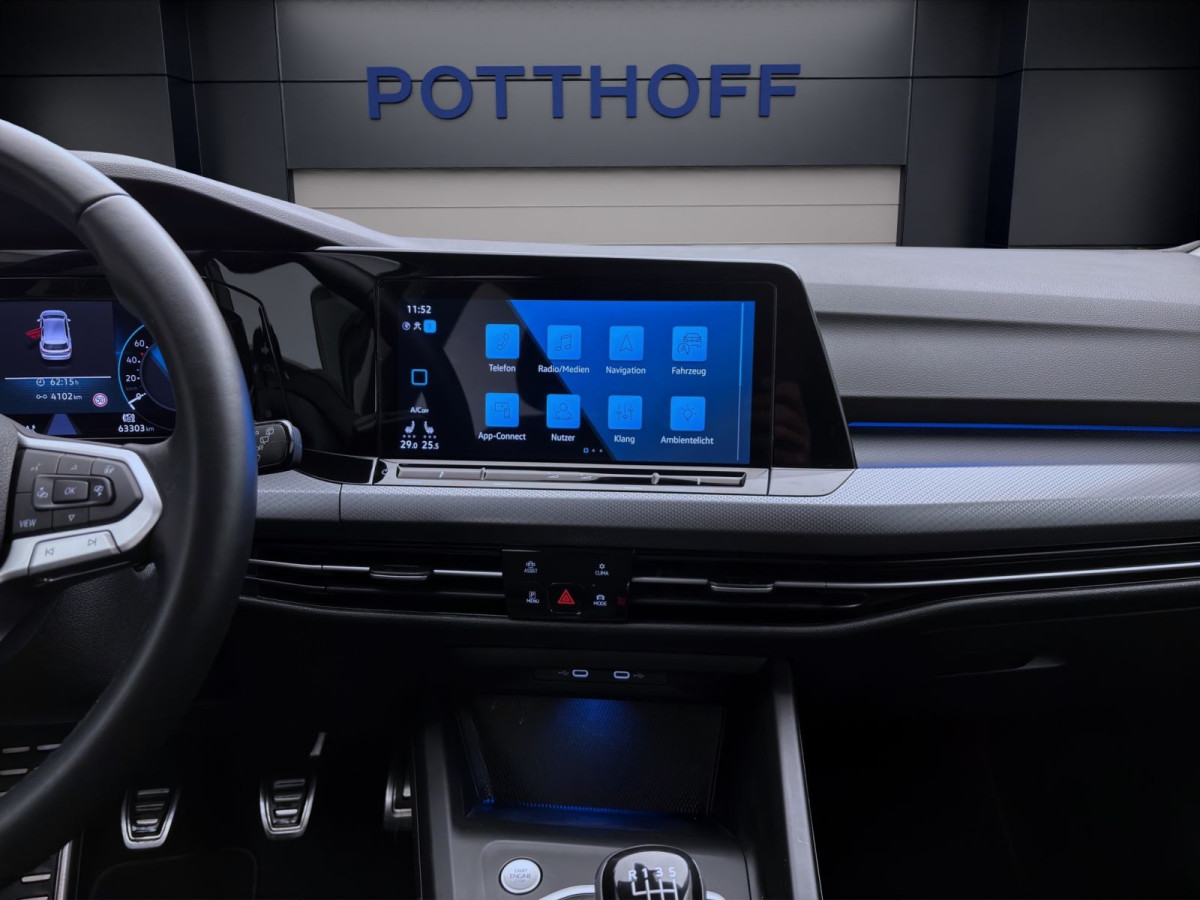 Thumb 13: Volkswagen Golf 1.5 TSI ACTIVE STDHZG NAVI PDC SITZHZG