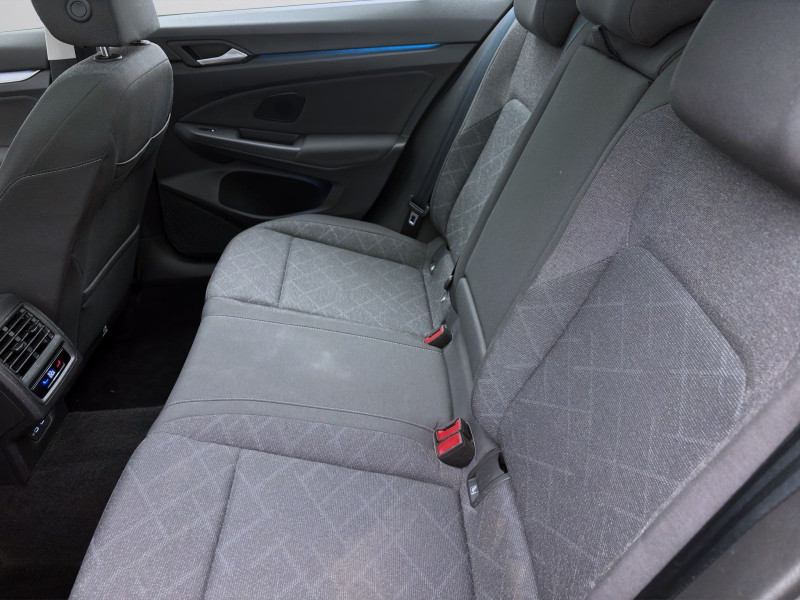 Bild 14: Volkswagen Golf Variant 2.0 TDI LIFE PANO AHK NAVI IQ.LIGHT