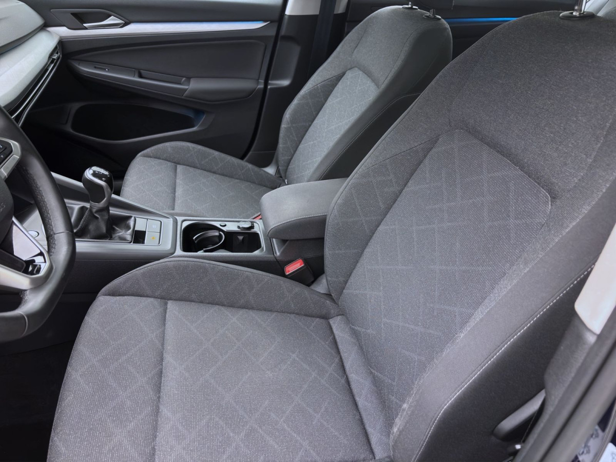 Thumb 8: Volkswagen Golf Variant 2.0 TDI LIFE PANO AHK NAVI IQ.LIGHT