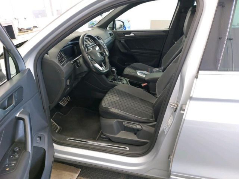 Bild 3: Volkswagen Tiguan 2.0 TDI DSG 4M R-LINE PANO AHK KAMERA NAVI