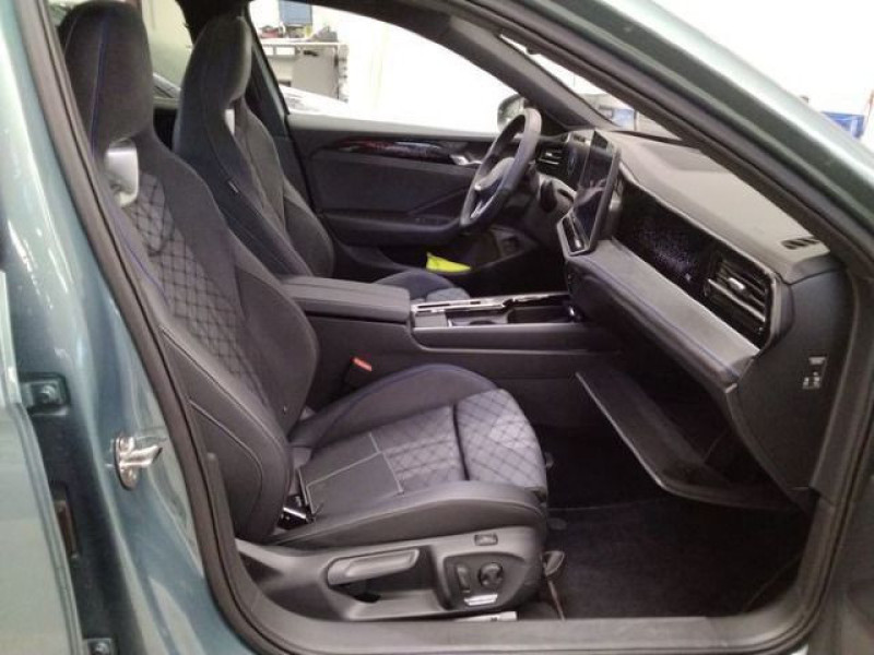 Bild 4: Volkswagen Passat Variant 1.5 TSI eHybrid DSG R-LINE PANO AHK NAVI IQ.LIGHT DCC