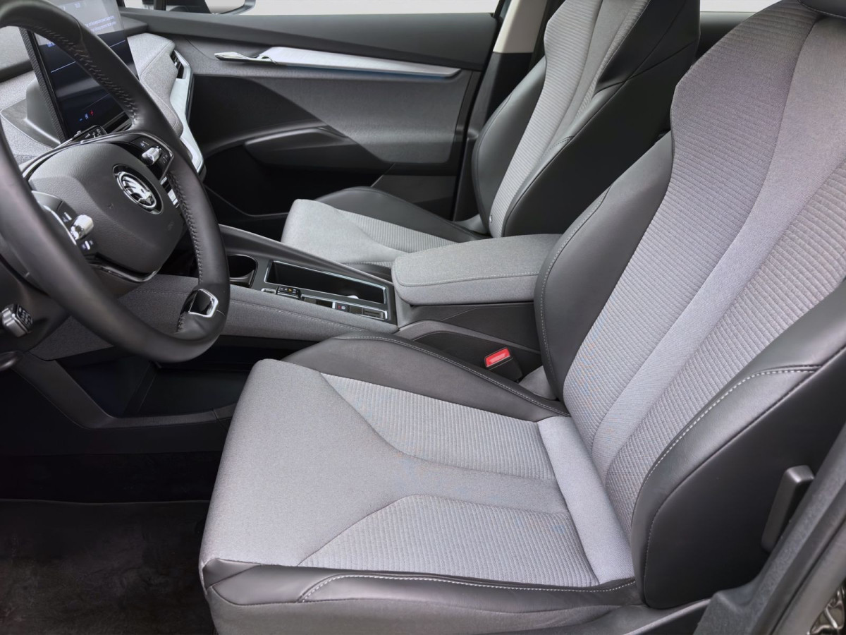 Thumb 8: Škoda Enyaq 50 iV LOFT NAVI KAMERA PDC