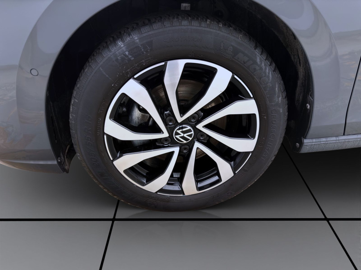 Thumb 7: Volkswagen Golf 1.5 TSI ACTIVE STDHZG NAVI KLIMA SHZG