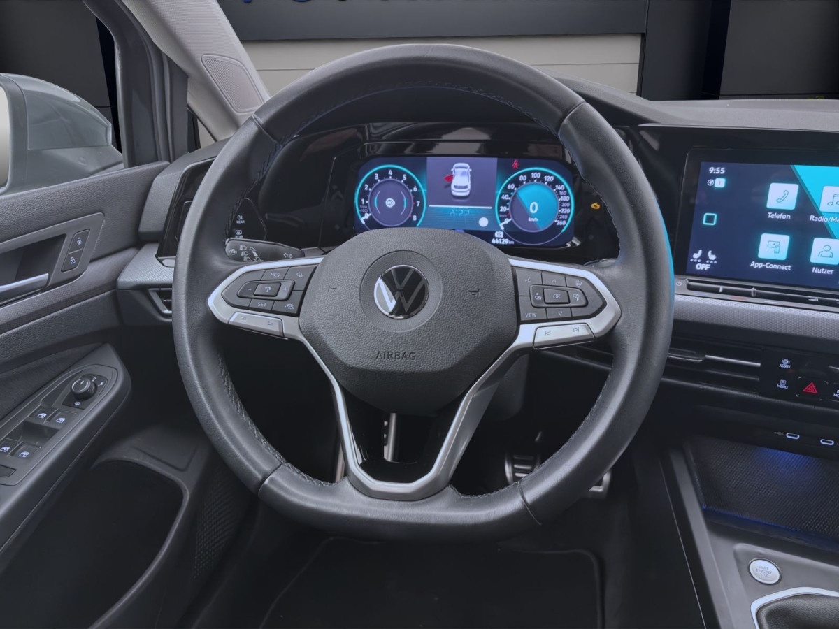 Thumb 10: Volkswagen Golf 1.5 TSI ACTIVE STDHZG NAVI KLIMA SHZG