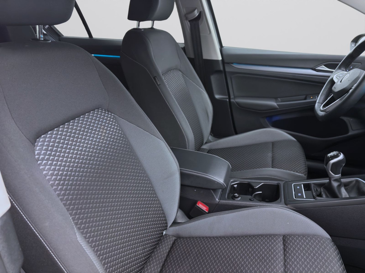 Thumb 15: Volkswagen Golf 1.5 TSI ACTIVE STDHZG NAVI KLIMA SHZG
