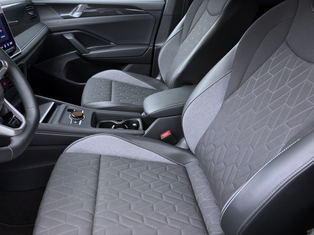 Thumb 8: Volkswagen Tiguan 1.5 eTSI DSG GOAL AHK NAVI KAMERA IQ.LIGHT