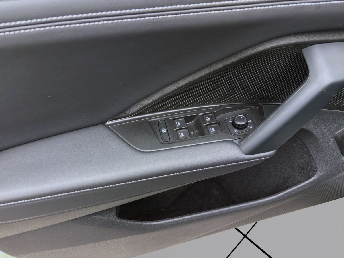 Thumb 9: Volkswagen Tiguan 1.5 eTSI DSG GOAL AHK NAVI KAMERA IQ.LIGHT