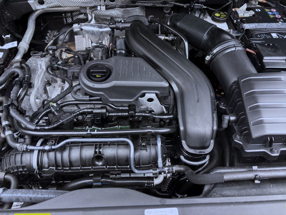 Thumb 17: Volkswagen Tiguan 1.5 eTSI DSG GOAL AHK NAVI KAMERA IQ.LIGHT