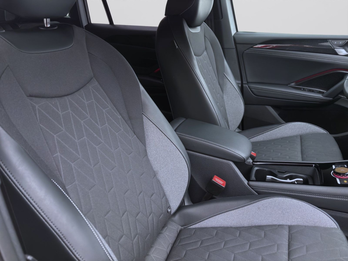 Thumb 15: Volkswagen Tiguan 1.5 eTSI DSG GOAL AHK NAVI KAMERA