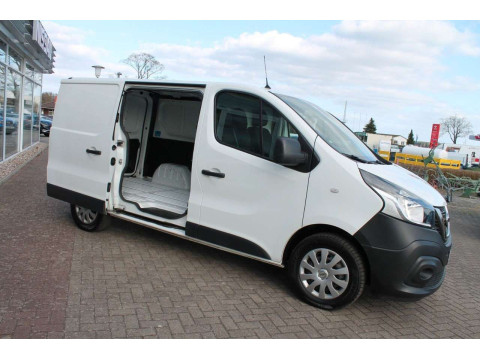 Ansicht 13 - Gebrauchtwagen Fahrzeug, Modell NV300 der Marke Nissan von Verkäufer Autohaus Dullin GmbH