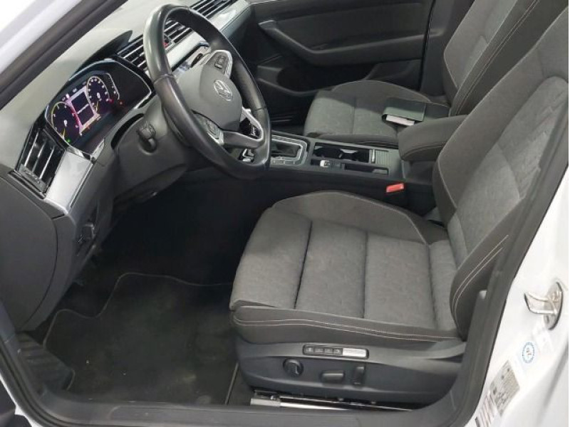 Bild 2: Volkswagen Passat Variant 2.0 TDI DSG BUSINESS NAVI PANO KAMERA KLIMA