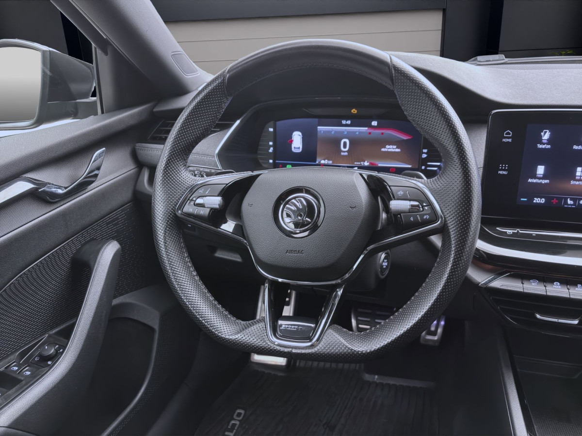 Thumb 10: Škoda Octavia Combi 2.0 TDI DSG SPORTLINE MATRIX SITZHZG KAMERA