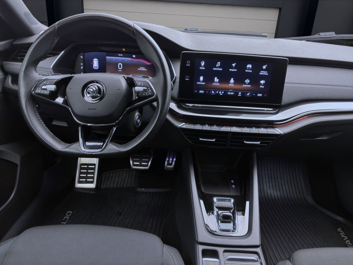 Thumb 12: Škoda Octavia Combi 2.0 TDI DSG SPORTLINE MATRIX SITZHZG KAMERA