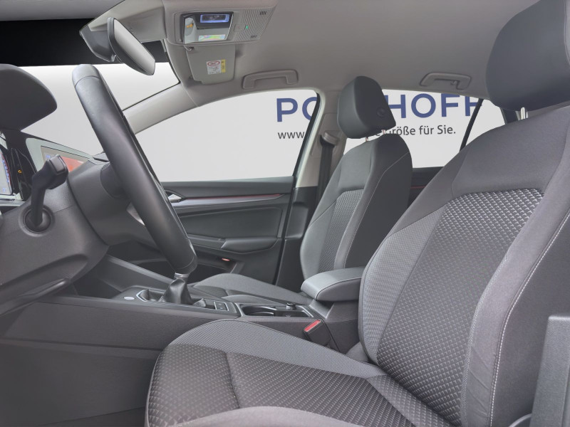 Bild 8: Volkswagen Golf 1.5 TSI ACTIVE NAVI STDHZG ACC LED HUD