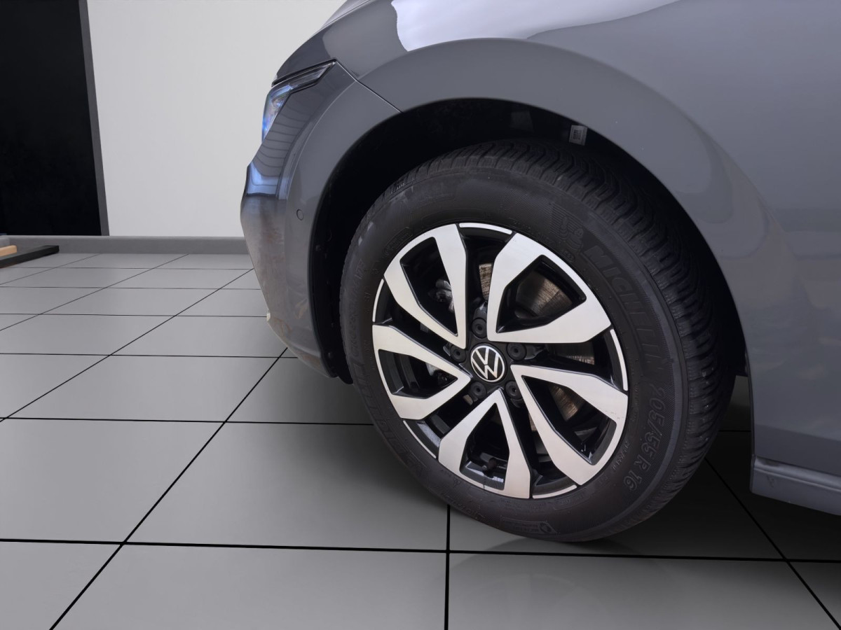 Thumb 7: Volkswagen Golf 1.5 TSI ACTIVE NAVI STDHZG ACC LED HUD