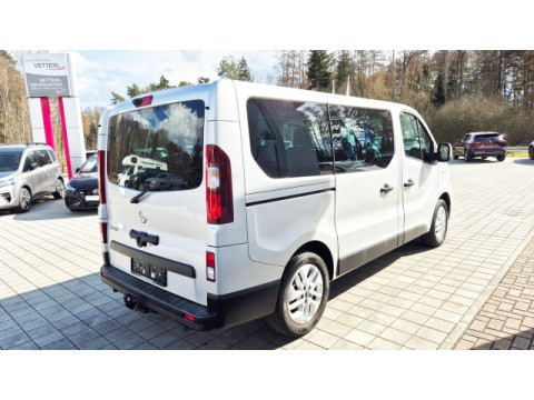 Ansicht 6 - Gebrauchtwagen Fahrzeug, Modell NV300 der Marke Nissan von Verkäufer Autohaus Vetterl e.K.- Inhaber Christian Forster