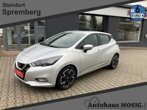 Automodell: Micra in der Farbe silber