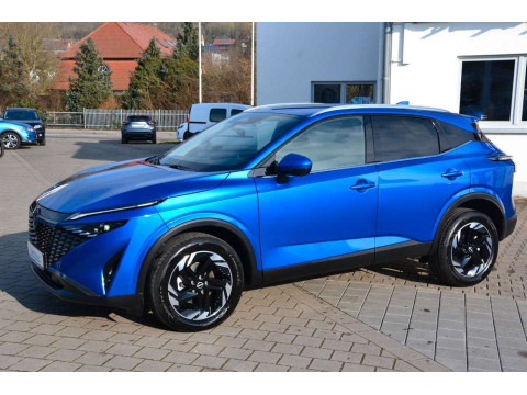 Automodell: Qashqai in der Farbe blau