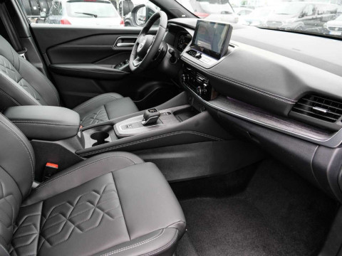 Ansicht 10 - Gebrauchtwagen Fahrzeug, Modell Qashqai der Marke Nissan von Verkäufer Moll Automobile GmbH & Co. KG