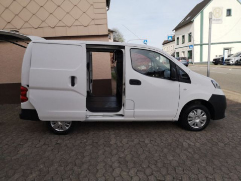 Ansicht 12 - Gebrauchtwagen Fahrzeug, Modell NV200 der Marke Nissan von Verkäufer Auto Backes GmbH