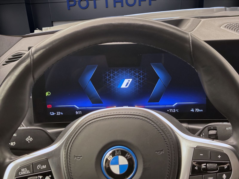 Bild 11: BMW i4 eDrive35 Gran Coupé M SPORTPAKET PRO AHK KAMERA SITZHZG
