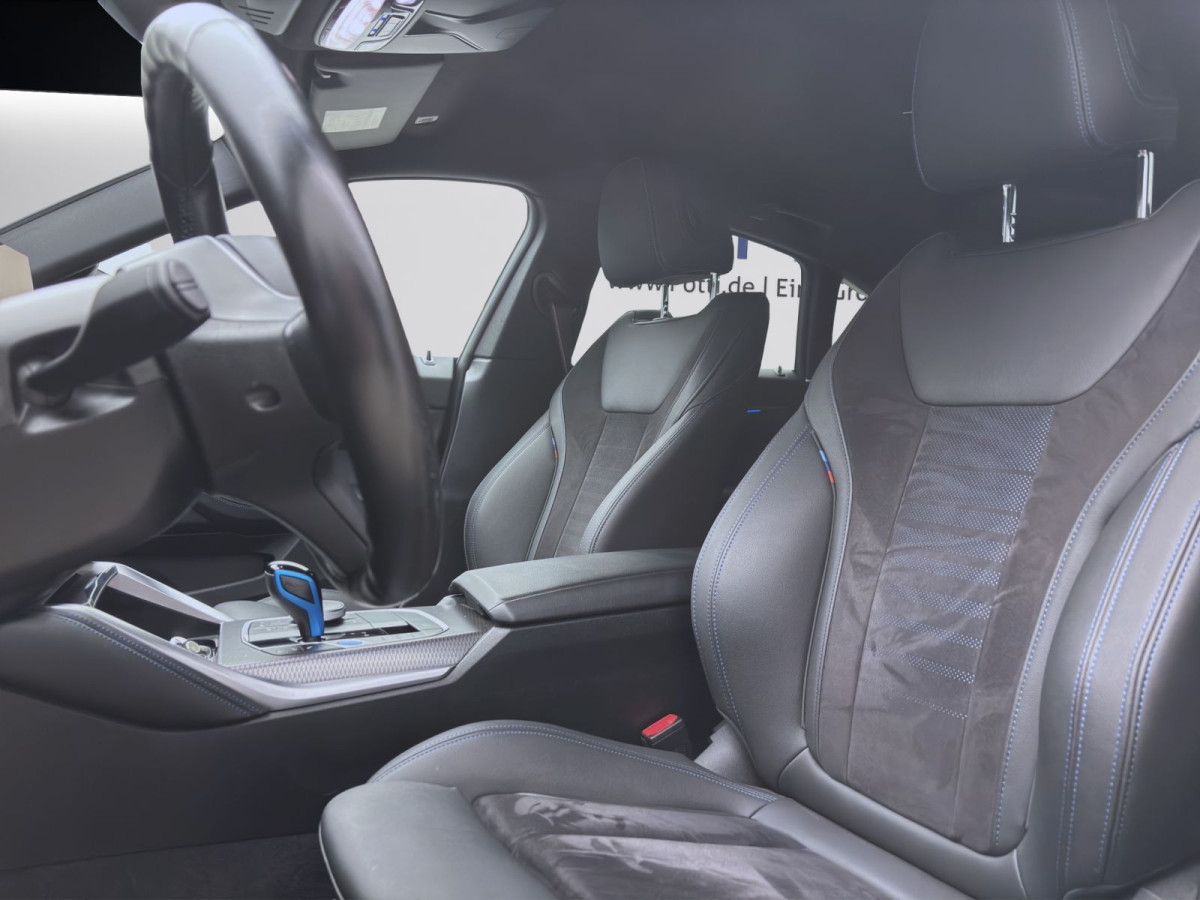 Thumb 8: BMW i4 eDrive35 Gran Coupé M SPORTPAKET PRO AHK KAMERA SITZHZG