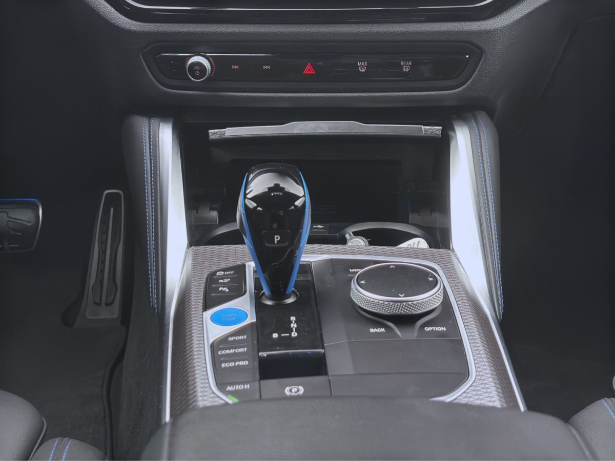 Thumb 13: BMW i4 eDrive35 Gran Coupé M SPORTPAKET PRO AHK KAMERA SITZHZG