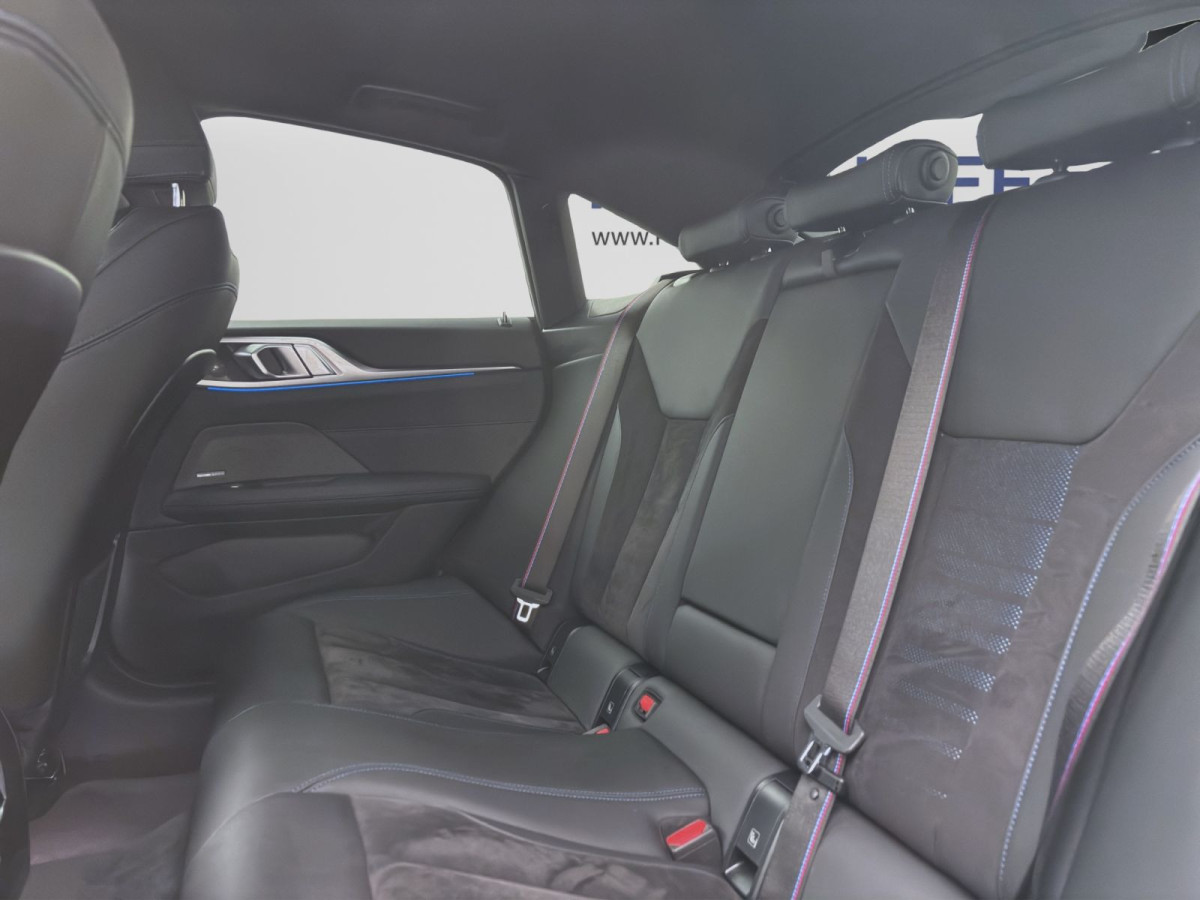 Thumb 14: BMW i4 eDrive35 Gran Coupé M SPORTPAKET PRO AHK KAMERA SITZHZG