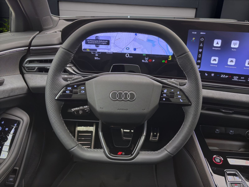 Bild 10: Audi A6 Avant TDI Q S LINE AHK LM21 PANO HUD B&O WR20